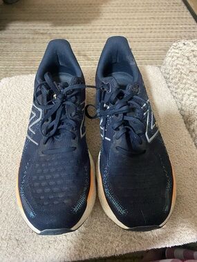 Men’s Athletic Shoes